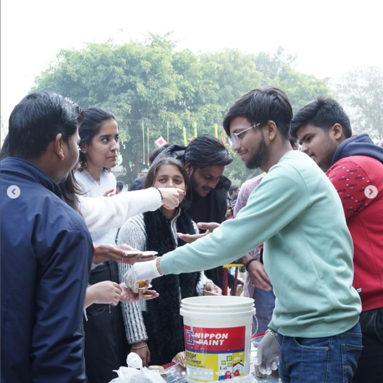 Screenshot 2025-02-06 at 12-03-52 SRCEM - ShriRam Group Of Colleges🎓 (@srcemofficial_1998) • Instagram photos and videos