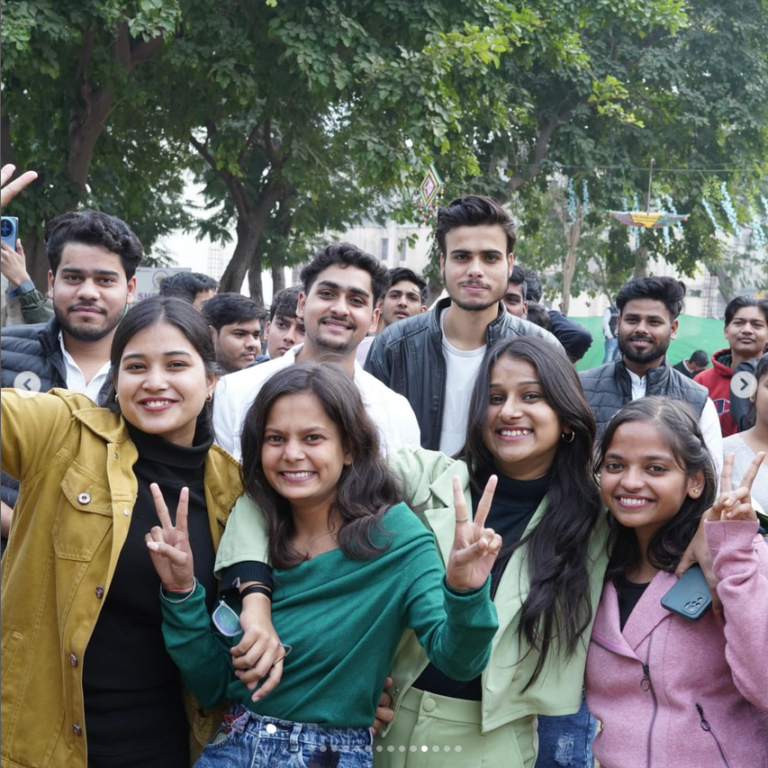 Screenshot 2025-02-06 at 12-04-19 SRCEM - ShriRam Group Of Colleges🎓 (@srcemofficial_1998) • Instagram photos and videos