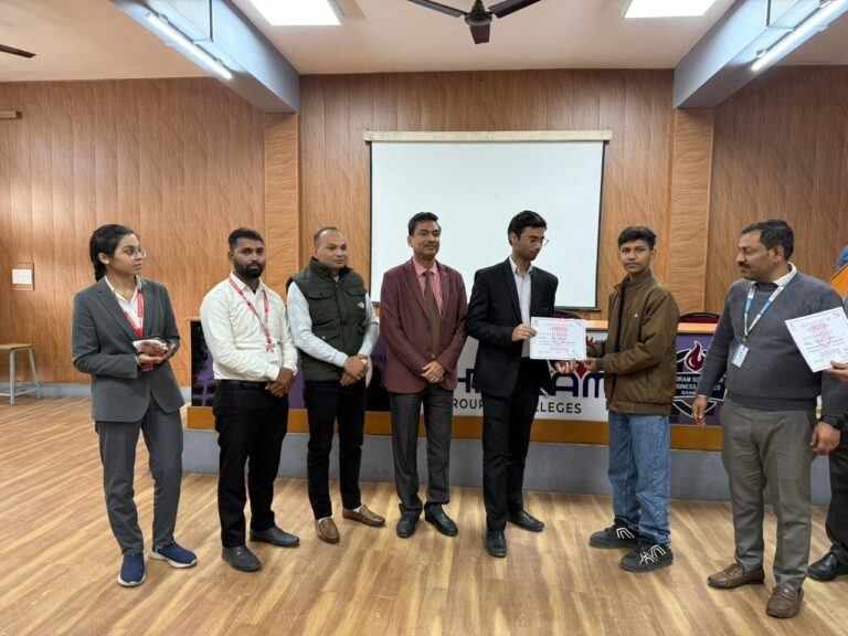 WhatsApp Image 2025-12-16 at 15.39