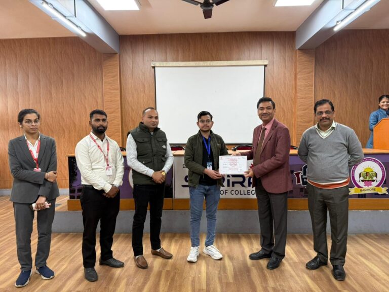 WhatsApp Image 2025-12-16 at 15.39