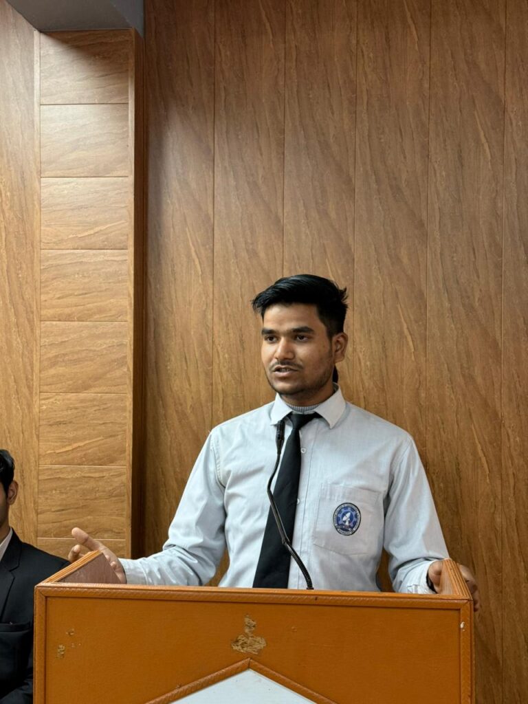 WhatsApp Image 2025-12-16 at 15.39