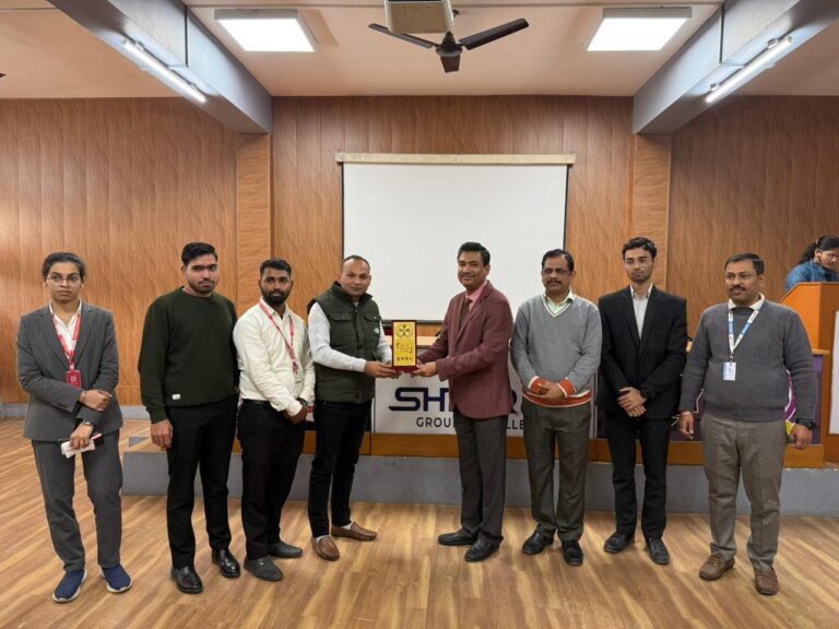 WhatsApp Image 2025-12-16 at 15.39